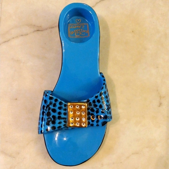 Diane's Happy Toes ceramic glass earth sandal candle holder. - Picture 1 of 11